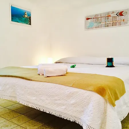 Costabella Holiday Homes בית נופש קאפו ואטיצ'אנו