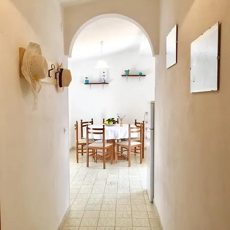 Costabella Holiday Homes בית נופש