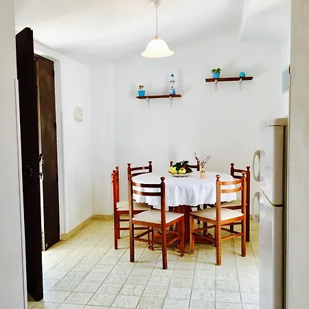 Costabella Holiday Homes בית נופש קאפו ואטיצ'אנו
