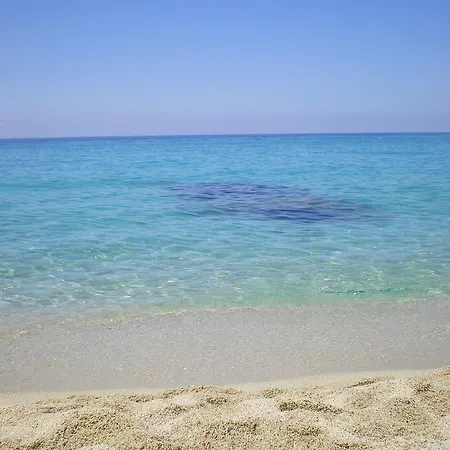 Costabella Holiday Homes בית נופש