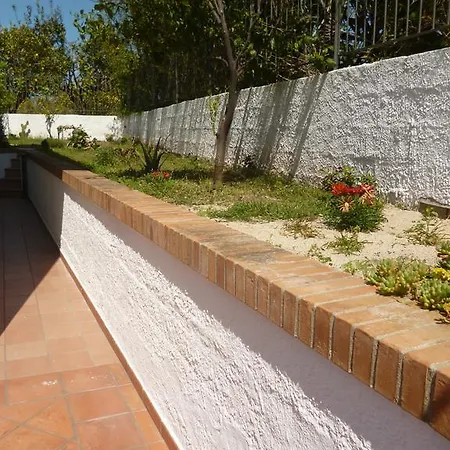Costabella Holiday Homes בית נופש